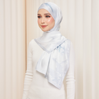 Watercolor Bloom - Ice Gray