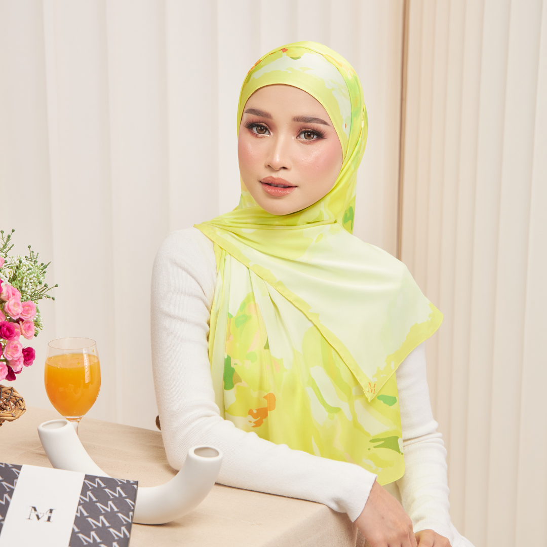 Watercolor Bloom - Lemon Yellow