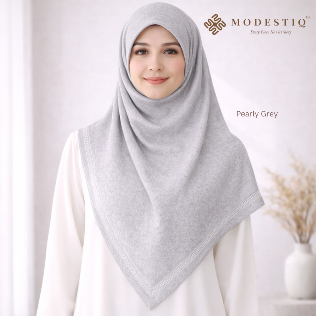 Quiet Blossom Premium Cotton Bawal IN Pearl Grey
